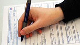 Neues Fenster: Print-Meldeformulare des Paul-Ehrlich-Instituts zur Pharmakovigilanz Meldeformulare des Paul-Ehrlich-Instituts als PDF